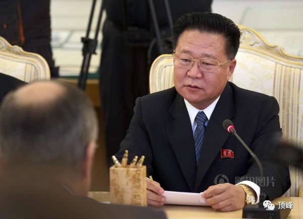 欧米伽大金表也有套路